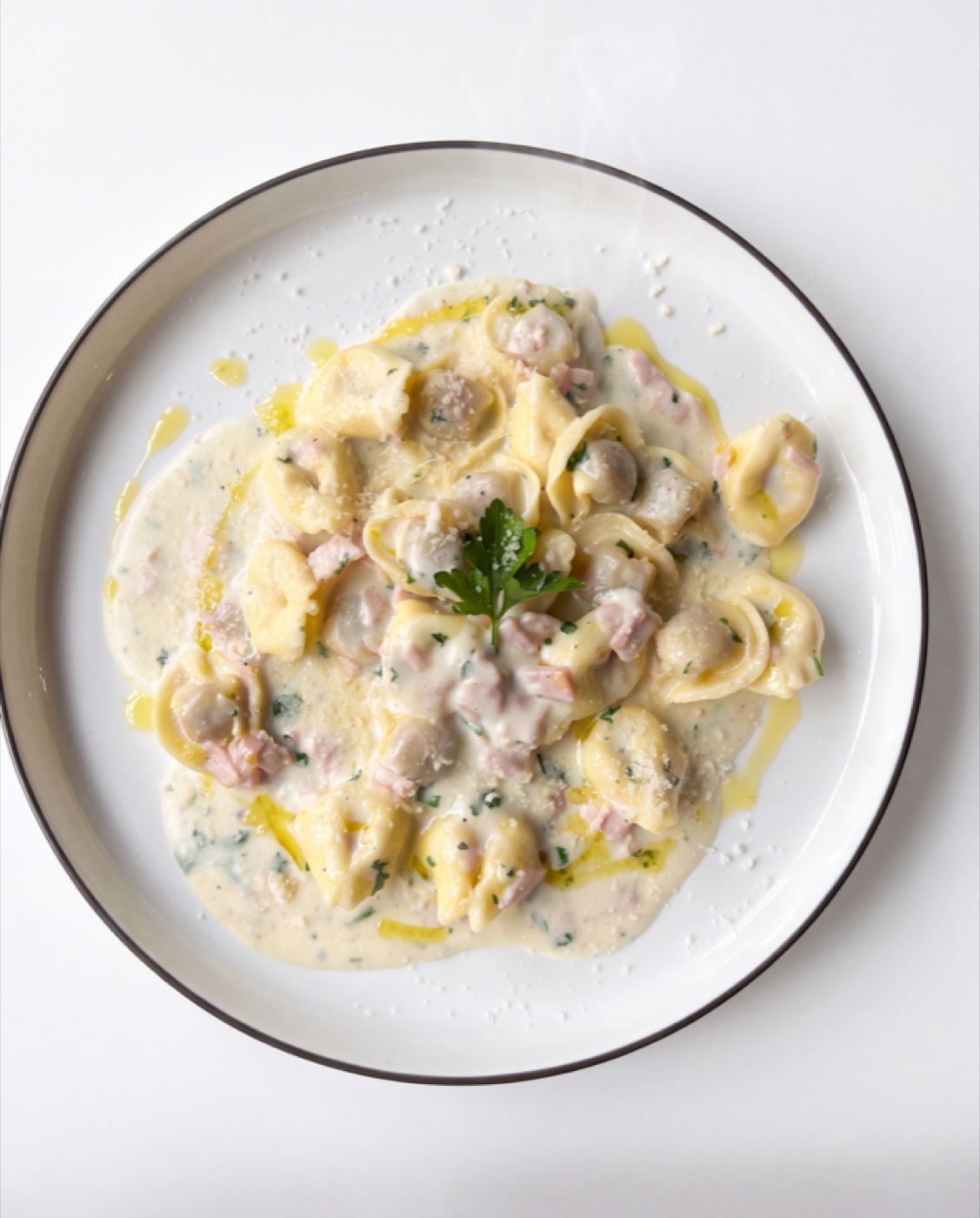 Tortellini alla Crema w sosie śmietanowym — Pizzeria Ogrodowa w Wieluniu